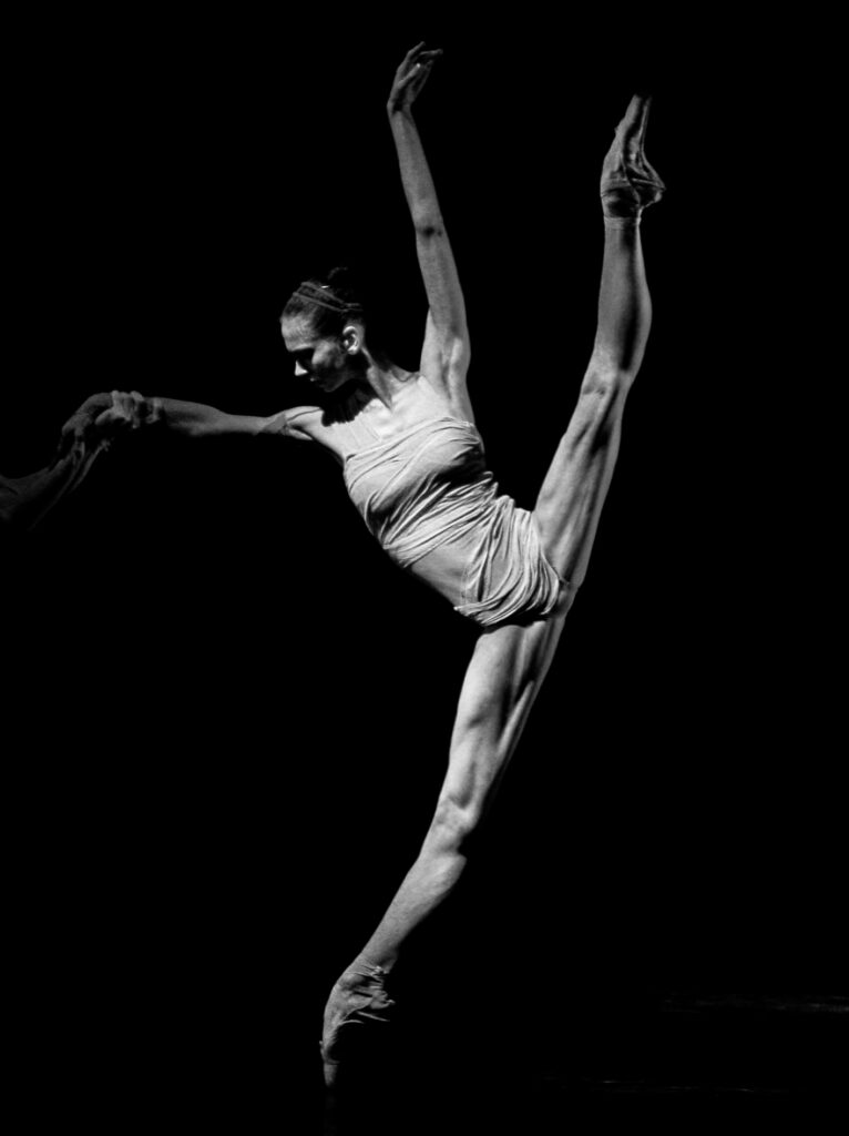 004.052.polina Semionova.jpg